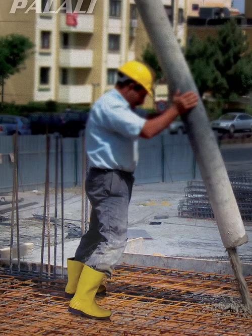 103 - PVC Short Boots - Image 5